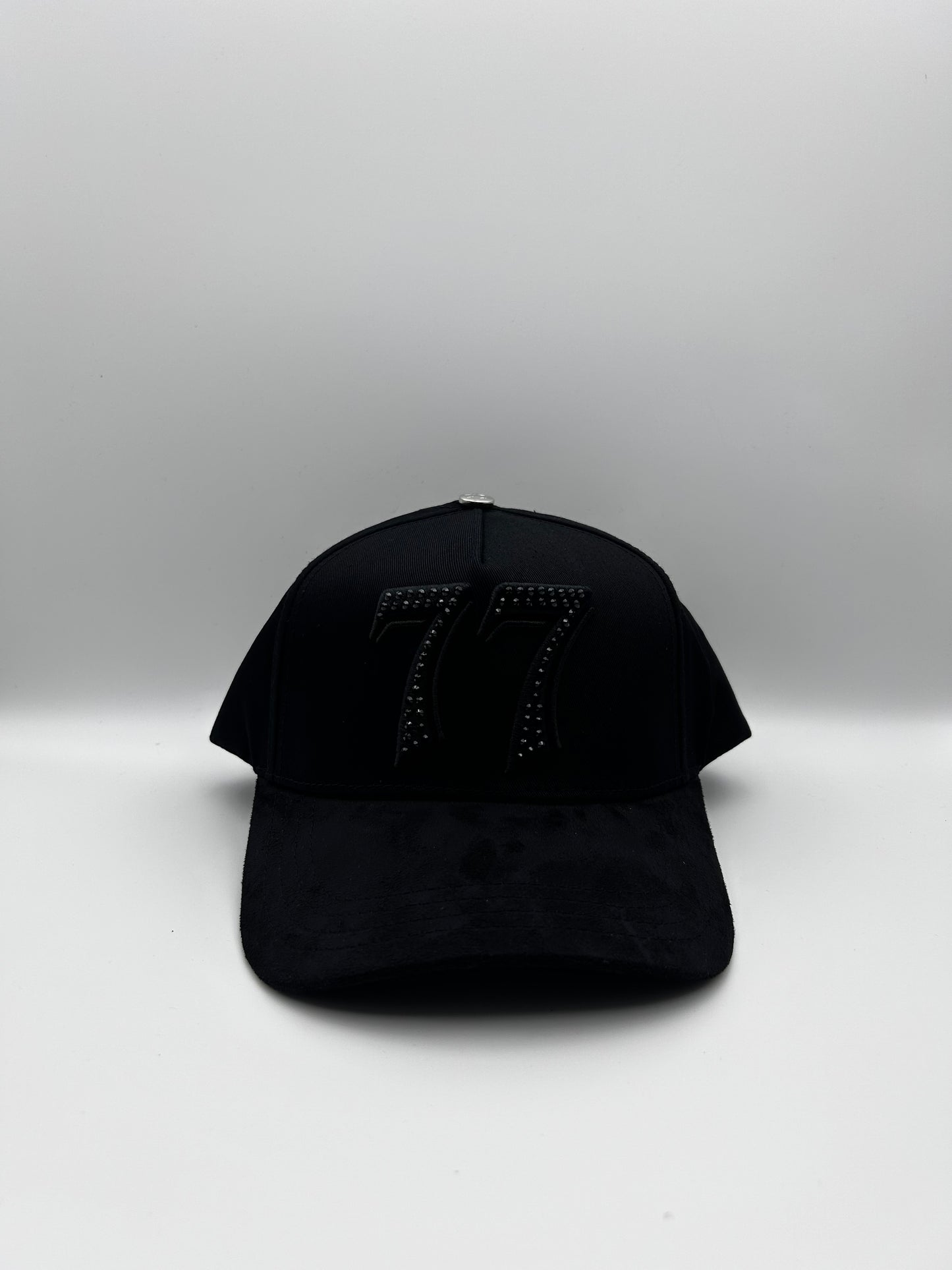 Barbas “77 Black”