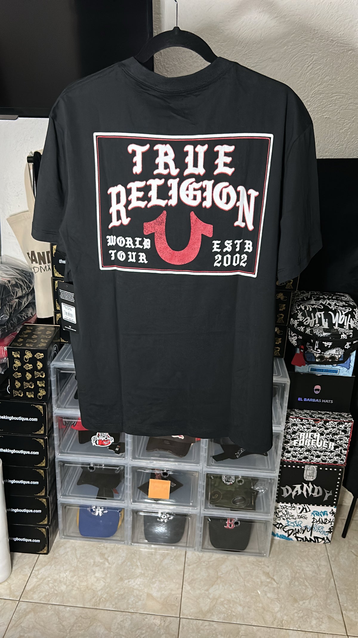 Playera “True Religión”