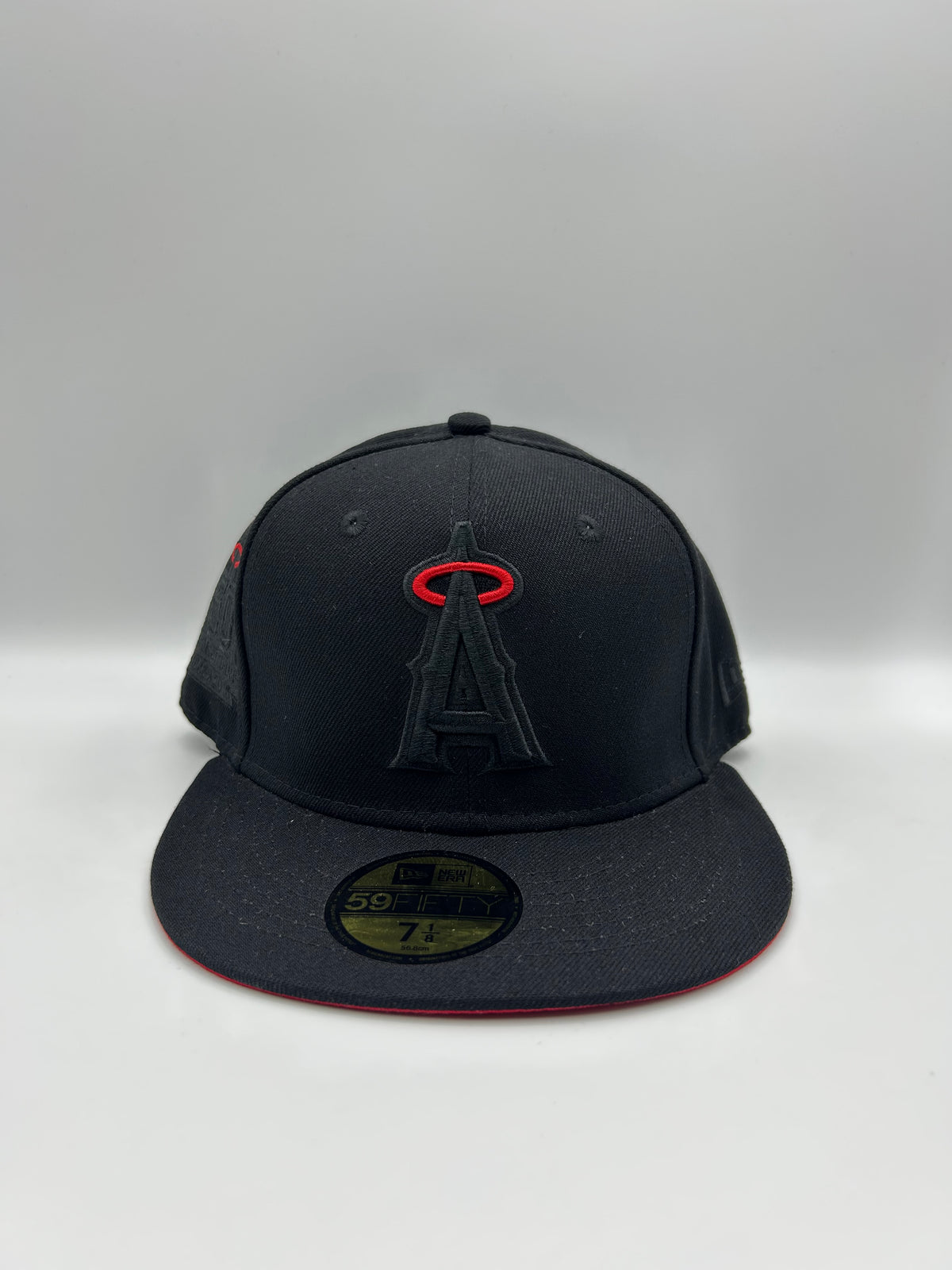New era “talla 7 1/8”