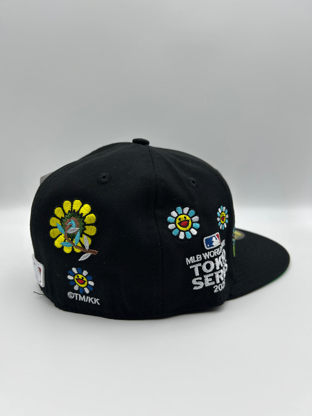 New era “talla 7”