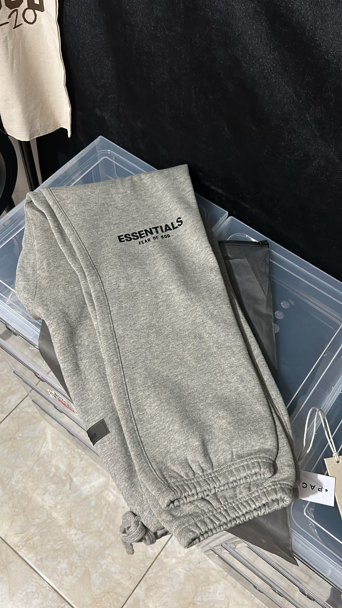 Pants Essentials “Gris”